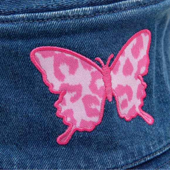 Denim Bucket-Hat w/ Leopard Butterfly Patch - Picture 5 of 6